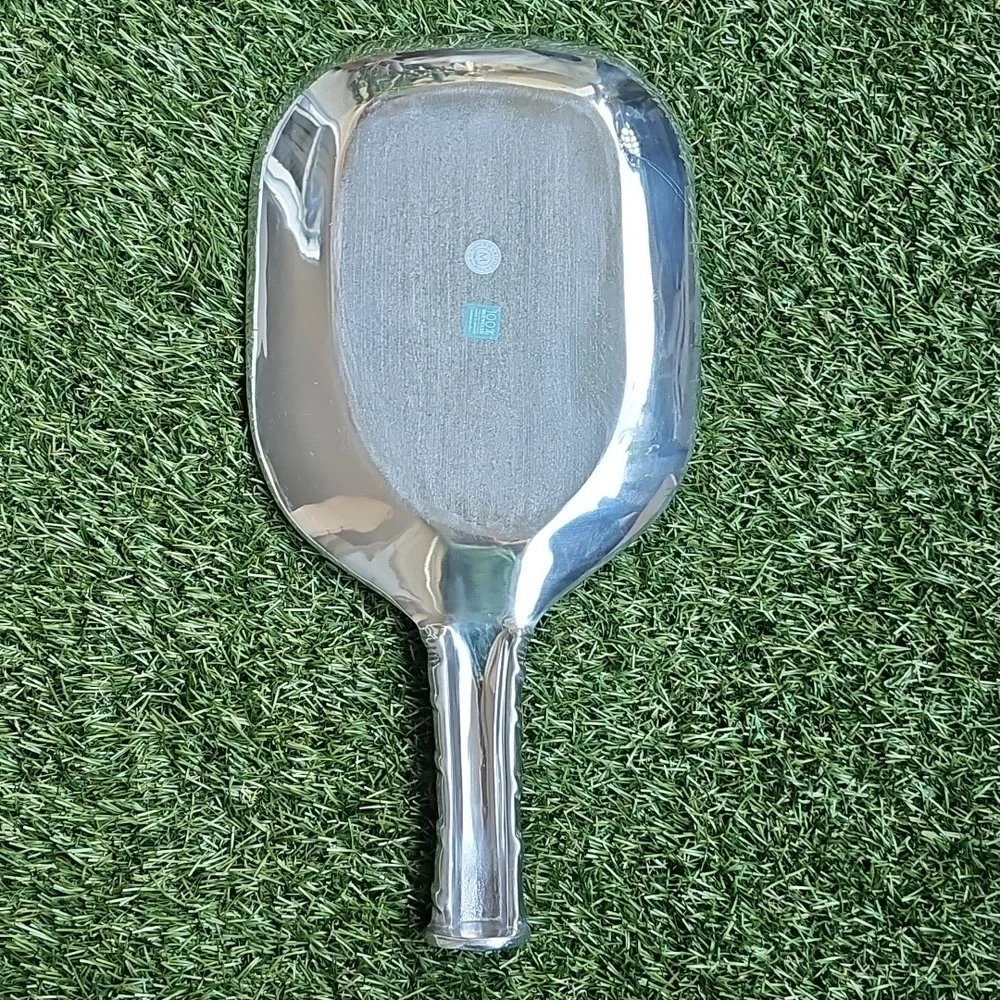 Mariposa Pickleball Paddle Engravable Server – “M” Monogram